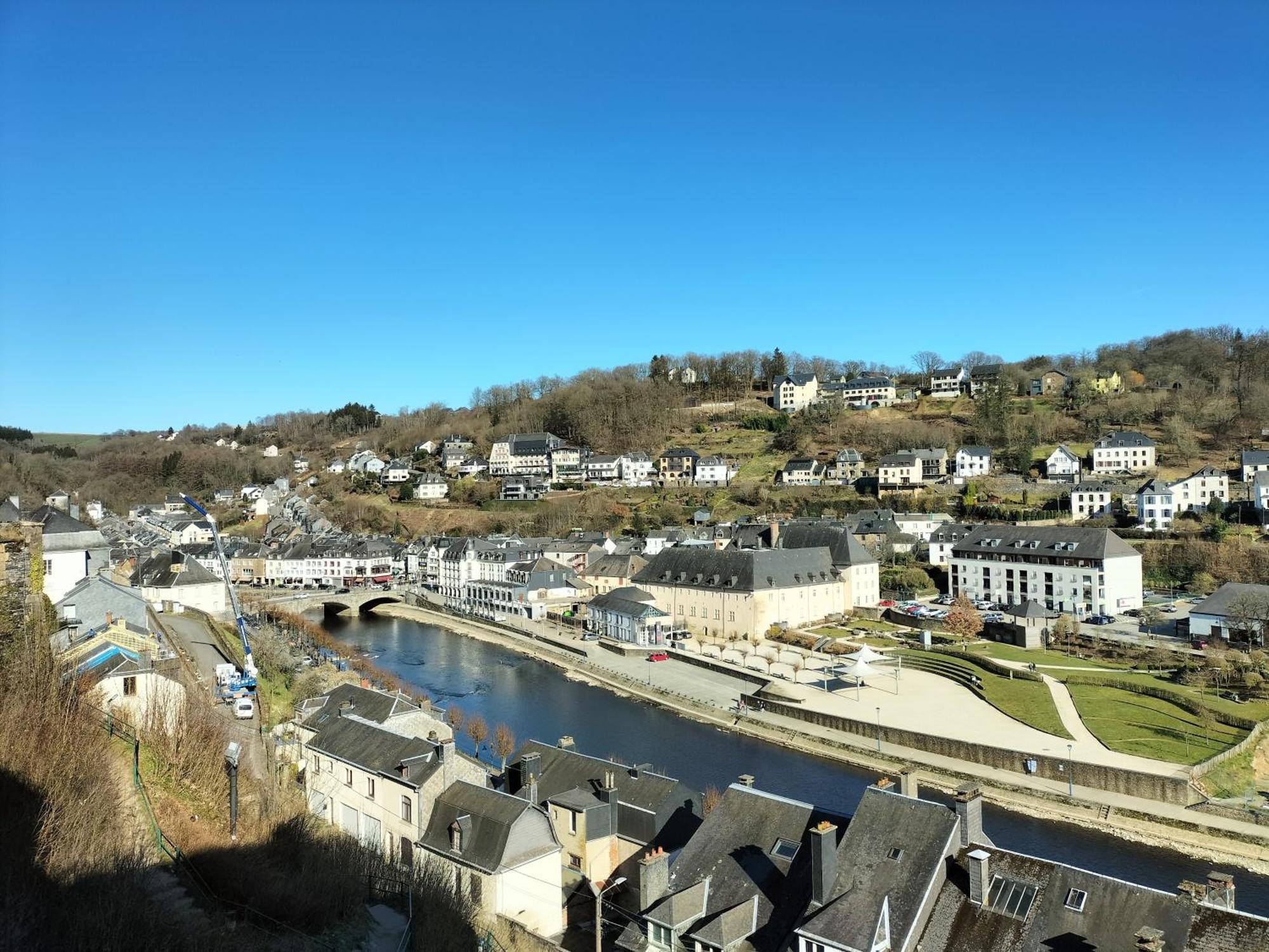L'Alcove De Ide Hotel Bouillon Bagian luar foto